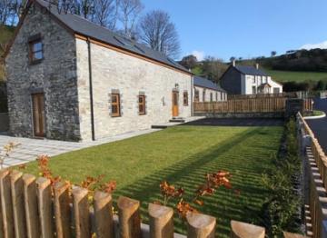 Llety’r Buarth – 5 star cottage sleeping 6 located near the village of Talybont